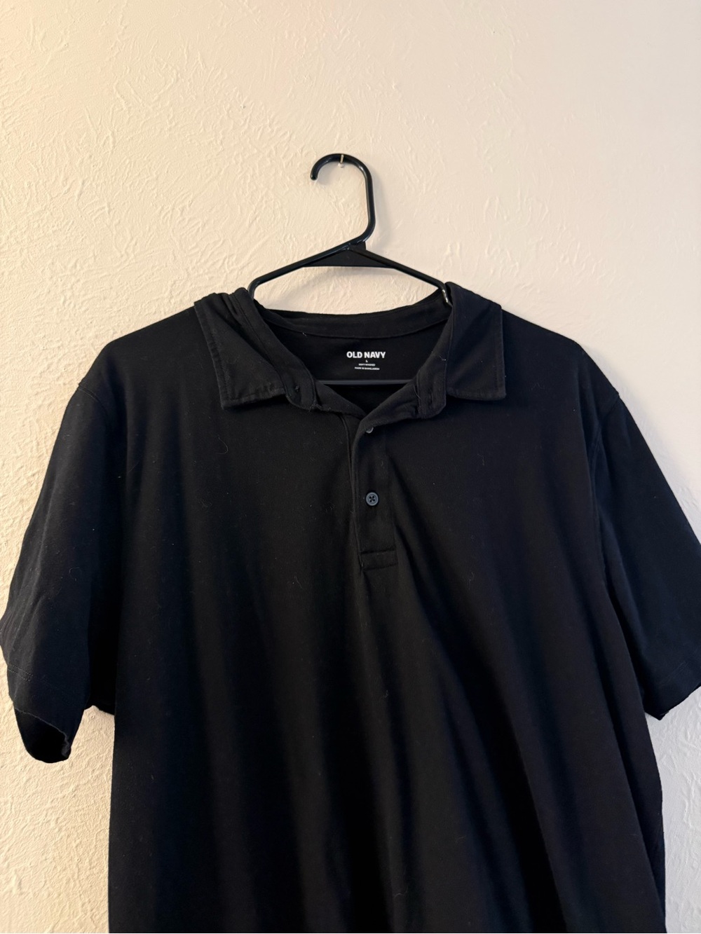 Old Navy Men’s Black Polo Shirt with Collar